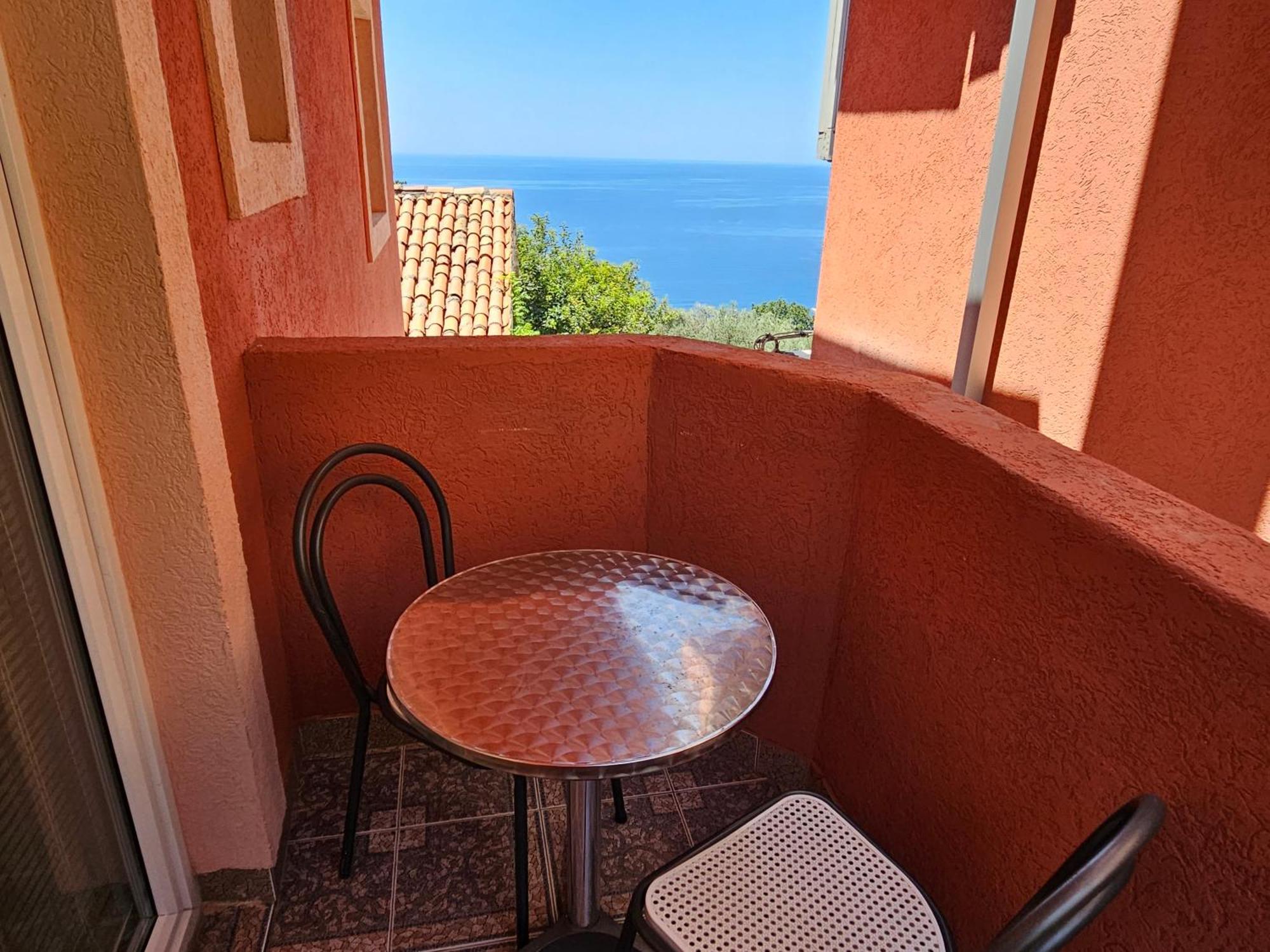 Apartments Drobni Pijesak Petrovac ห้อง รูปภาพ