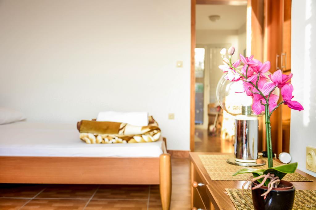 Apartments Drobni Pijesak Petrovac ภายนอก รูปภาพ