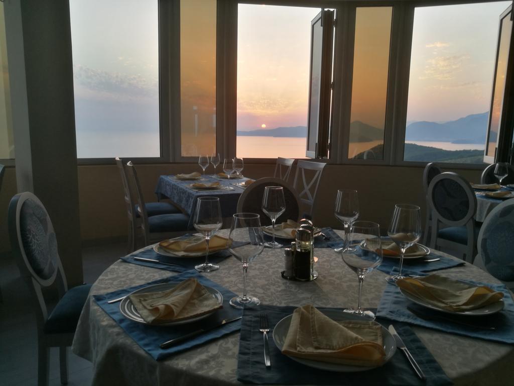 Apartments Drobni Pijesak Petrovac ภายนอก รูปภาพ